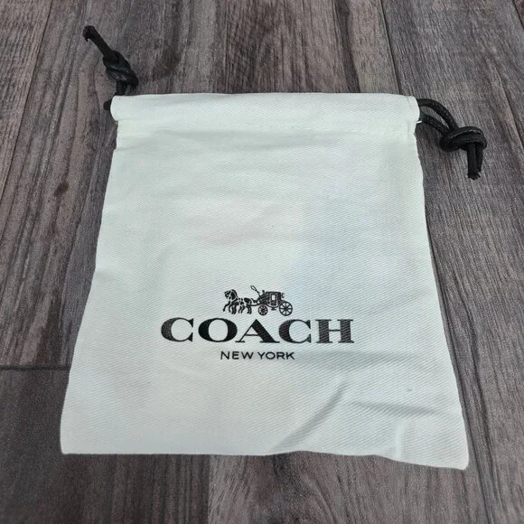 Coach Charming Charms Signature Heart Short Pendant Necklace 14K Gold Plated New - Picture 9 of 14